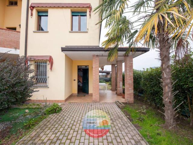 Villa Schiera in vendita a Unione Delta del Po, Codigoro