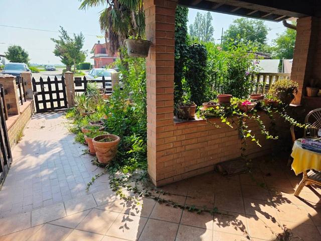 Villa Schiera in vendita a Unione Delta del Po, Codigoro