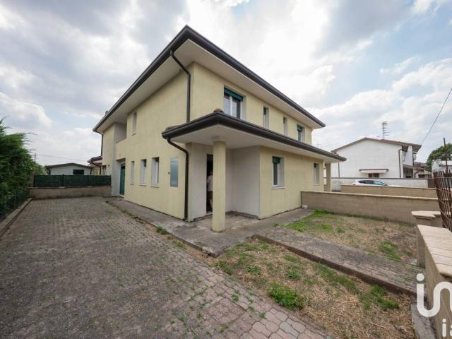 Villa Schiera in vendita a Unione Delta del Po, Codigoro