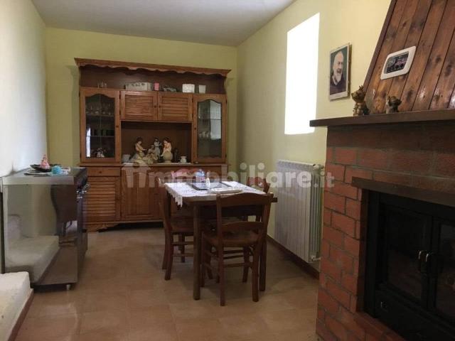 Villa Schiera in vendita a Villafelice, Colfelice
