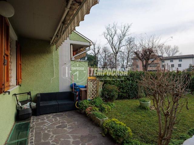 Villa Schiera in vendita a Collecchio, Reggio Emilia