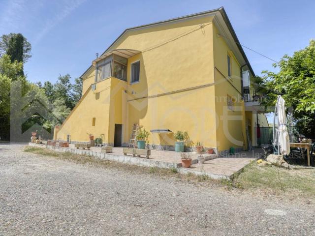 Villa Schiera in vendita a Poggio ai Grilli, Collesalvetti