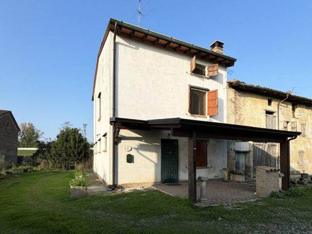 Villa Schiera in vendita a Colorno, Reggio Emilia