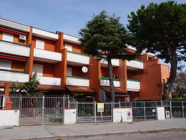 Villa Schiera in vendita a Comacchio, Reggio Emilia