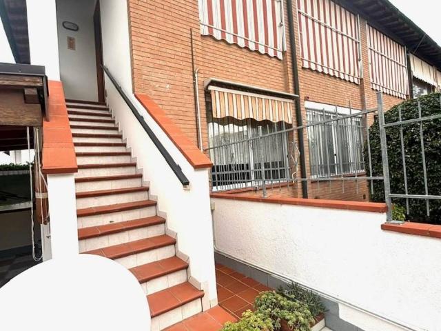 Villa Schiera in vendita a Comacchio, Reggio Emilia