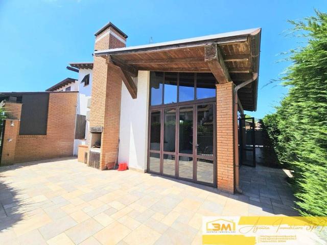 Villa Schiera in vendita a Comacchio, Reggio Emilia