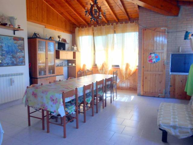 Villa Schiera in vendita a Villaggio Galattico, Comacchio