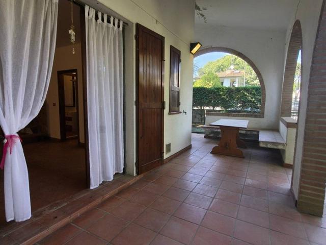Villa Schiera in vendita a Quartiere Le Valli, Comacchio