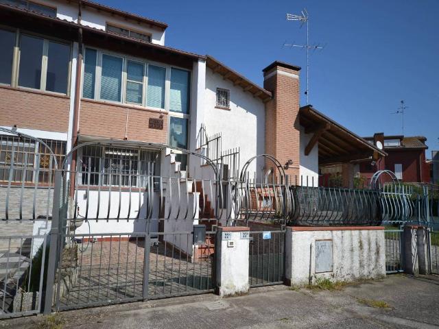 Villa Schiera in vendita a Comacchio, Reggio Emilia