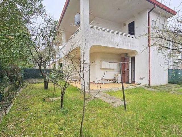 Villa Schiera in vendita a Comacchio, Reggio Emilia