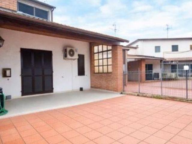 Villa Schiera in vendita a Comacchio, Reggio Emilia