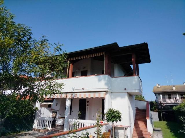 Villa Schiera in vendita a Comacchio, Reggio Emilia
