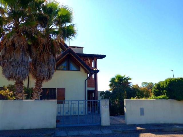 Villa Schiera in vendita a Lido degli Scacchi, Comacchio