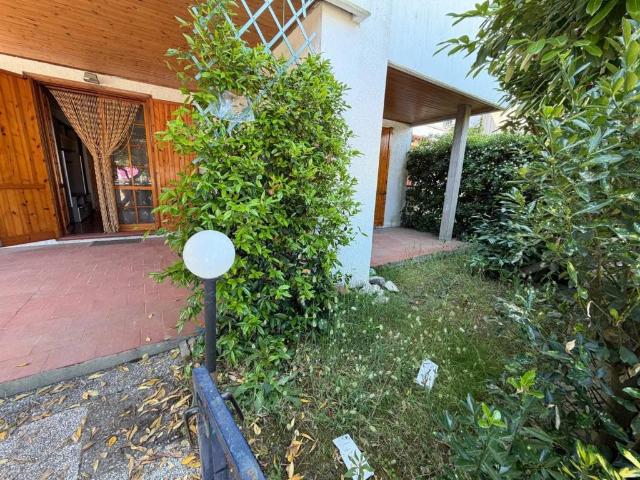 Villa Schiera in vendita a Comacchio, Reggio Emilia