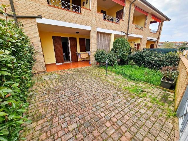 Villa Schiera in vendita a Comacchio, Reggio Emilia