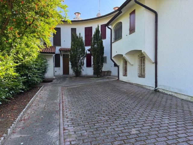 Villa Schiera in vendita a Comacchio, Reggio Emilia