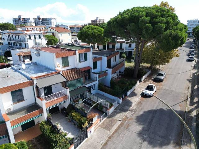 Villa Schiera in vendita a Comacchio, Reggio Emilia