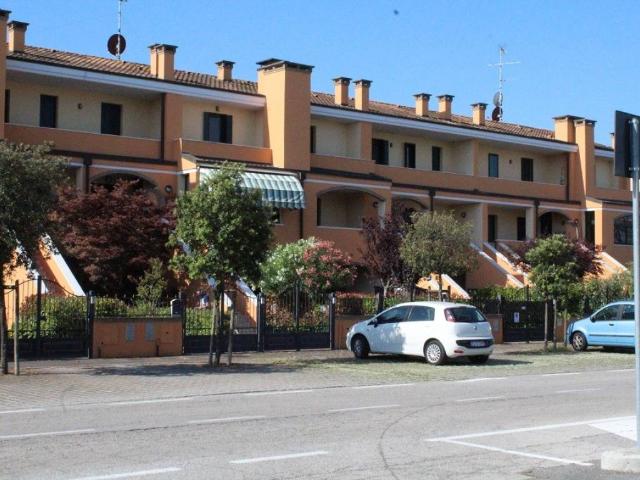 Villa Schiera in vendita a Comacchio, Reggio Emilia