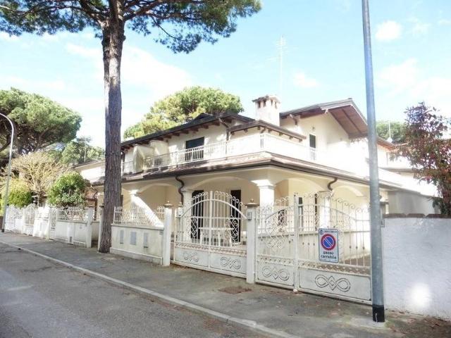 Villa Schiera in vendita a Comacchio, Reggio Emilia