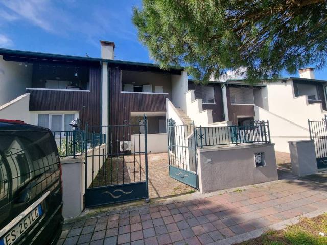 Villa Schiera in vendita a Comacchio, Reggio Emilia