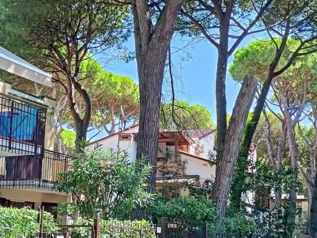 Villa Schiera in vendita a Comacchio, Reggio Emilia