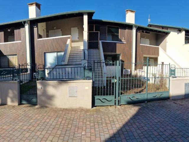 Villa Schiera in vendita a Comacchio, Reggio Emilia