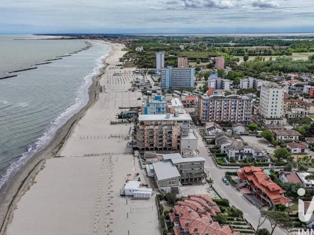 Villa Schiera in vendita a Lido degli Scacchi, Comacchio