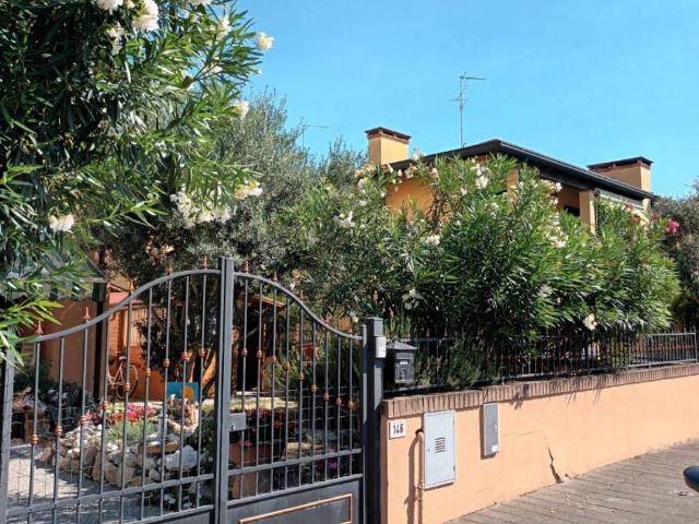 Villa Schiera in vendita a Comacchio, Reggio Emilia