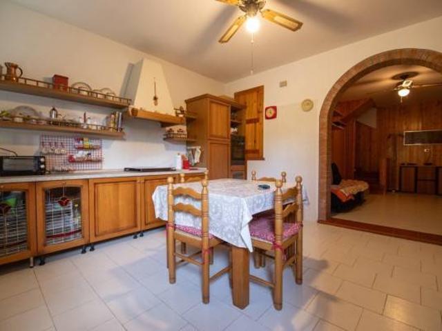 Villa Schiera in vendita a Comacchio, Reggio Emilia