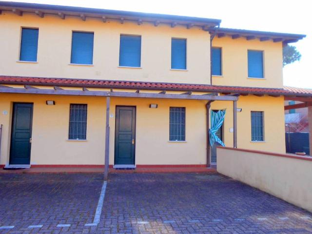 Villa Schiera in vendita a Villaggio Galattico, Comacchio