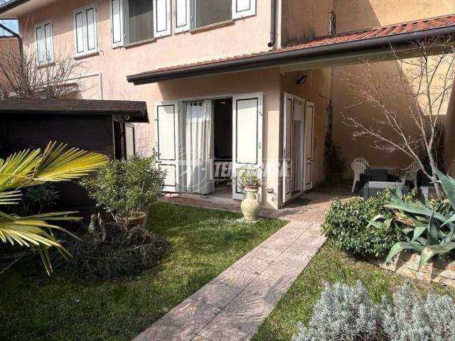 Villa Schiera in vendita a Comacchio, Reggio Emilia