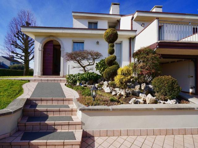 Villa Schiera in vendita a Comezzano-Cizzago, Comezzano