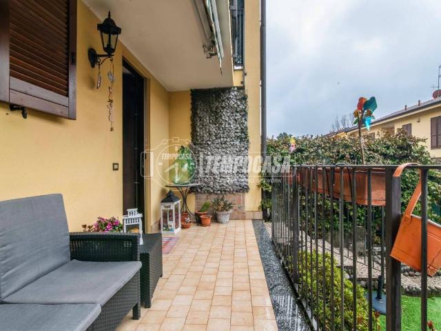 Villa Schiera in vendita a Como, Lombardia