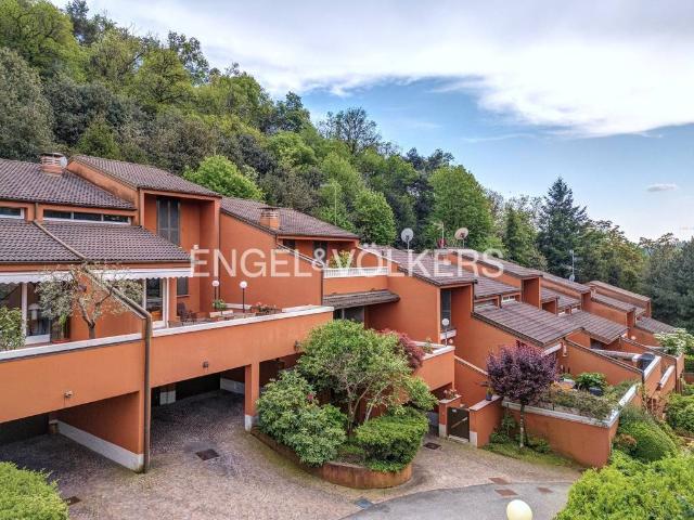 Villa Schiera in vendita a Muggiò, Como