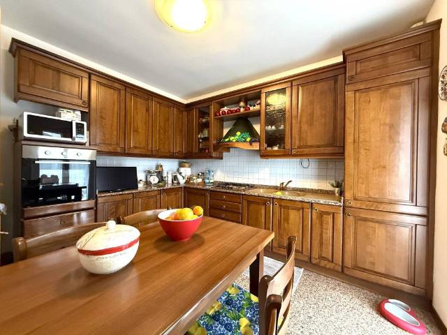 Villa Schiera in vendita a Comun Nuovo, Lombardia