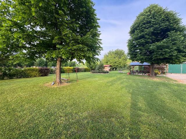 Villa Schiera in vendita a Unione Comuni Modenesi Area Nord, Concordia Sulla Secchia