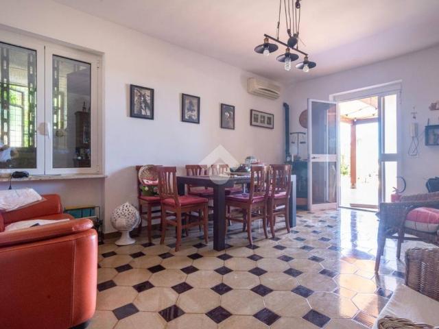 Villa Schiera in vendita a Puglia, Bari