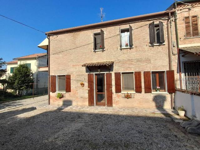 Villa Schiera in vendita a Unione Terre e Fiumi, Copparo