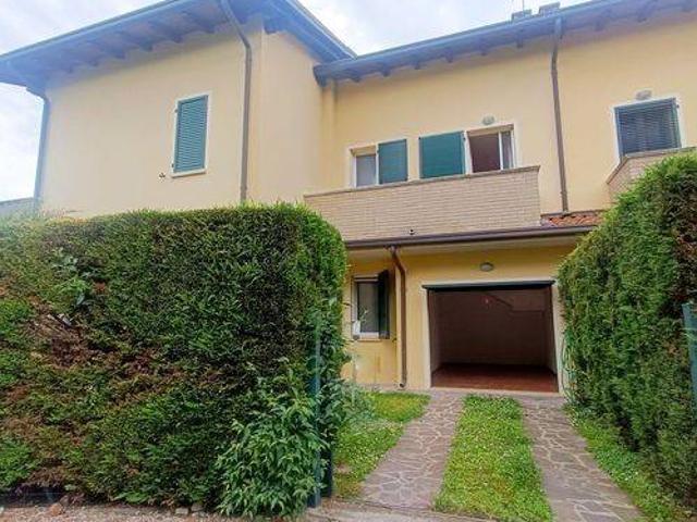 Villa Schiera in vendita a Unione Terre e Fiumi, Copparo