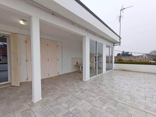 Villa Schiera in vendita a Unione Terre e Fiumi, Copparo