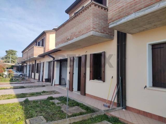 Villa Schiera in vendita a Unione Terre e Fiumi, Copparo