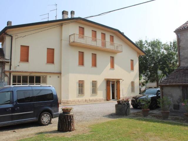 Villa Schiera in vendita a Unione Terre e Fiumi, Copparo