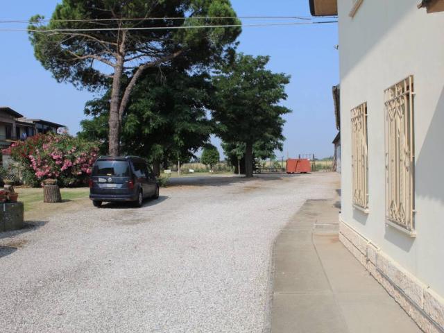 Villa Schiera in vendita a Unione Terre e Fiumi, Copparo