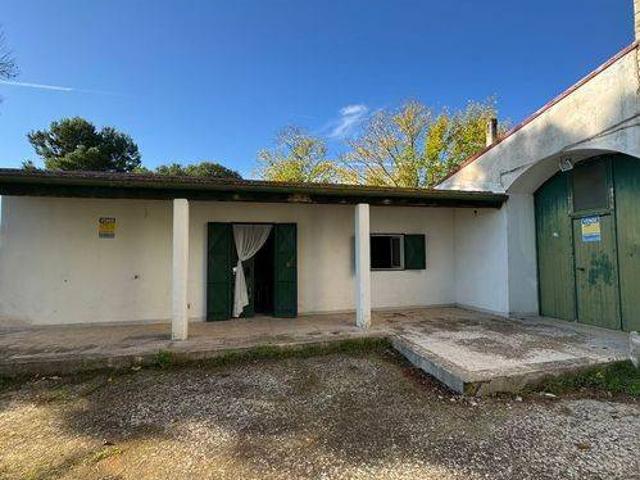 Villa Schiera in vendita a Puglia, Bari