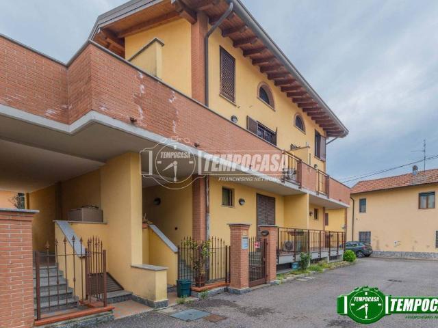 Villa Schiera in vendita a Castellazzo de' Stampi, Corbetta