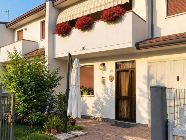 Villa Schiera in vendita a Corbola, Rovigo