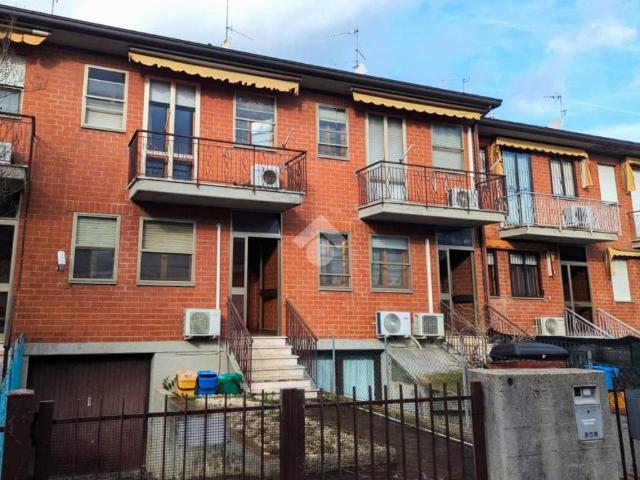 Villa Schiera in vendita a Coriano, Reggio Emilia