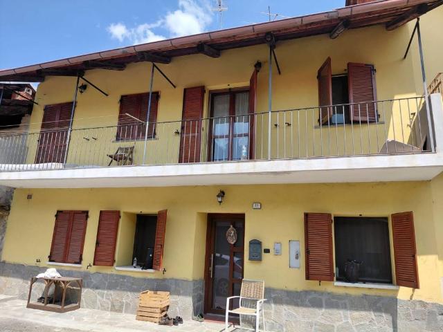 Villa Schiera in vendita a Unione Montana di Comuni delle Valli di Lanzo, Ceronda e Casternone, Piemonte