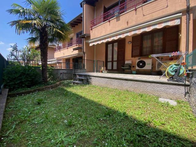 Villa Schiera in vendita a Cascina Croce, Cornaredo