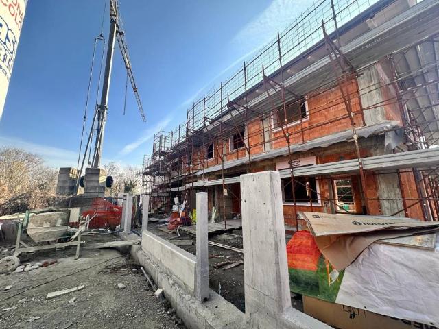 Villa Schiera in vendita a Cornate D'adda, Lombardia